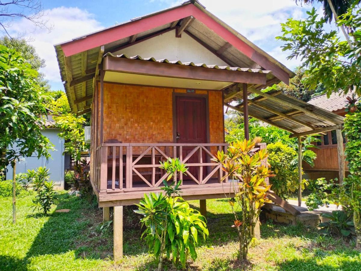 Pasanchai Bungalow Vang Vieng Esterno foto